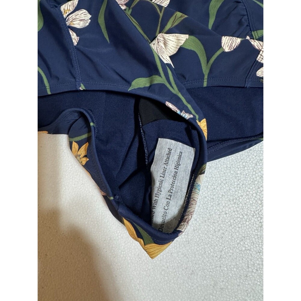 Shade & Shore One Piece Swimsuit Size 14 NWT Full Seat Coverage - Picture 5 of 12